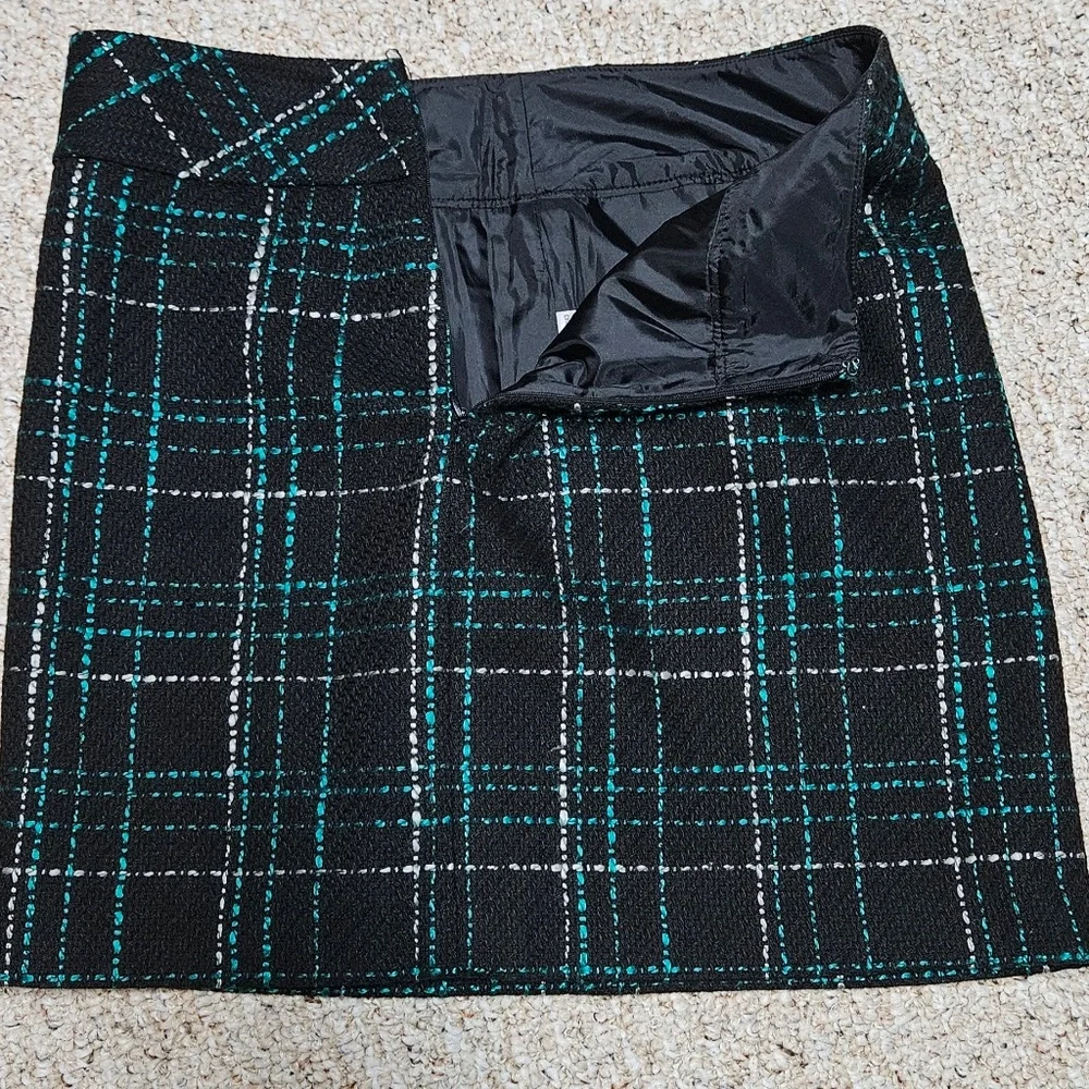 Loft skirt size 6 - Picture 2 of 4